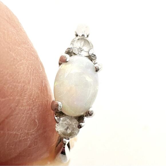Avon Sterling Silver Opal Stacking Ring Size 5 Vintage Retro Casual Preppy - Picture 3 of 11
